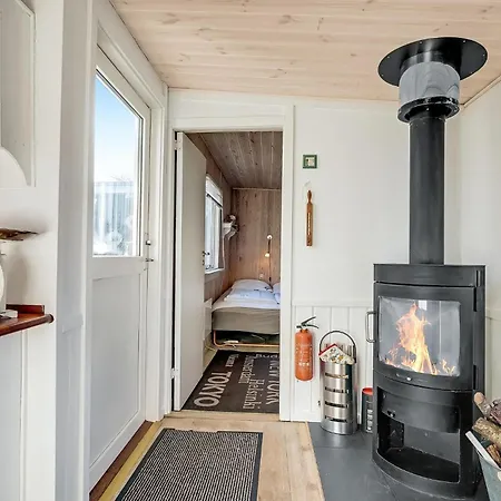 1 Bedroom Lovely In *