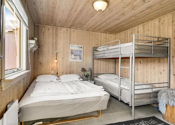 1 Bedroom Lovely In * Logstor